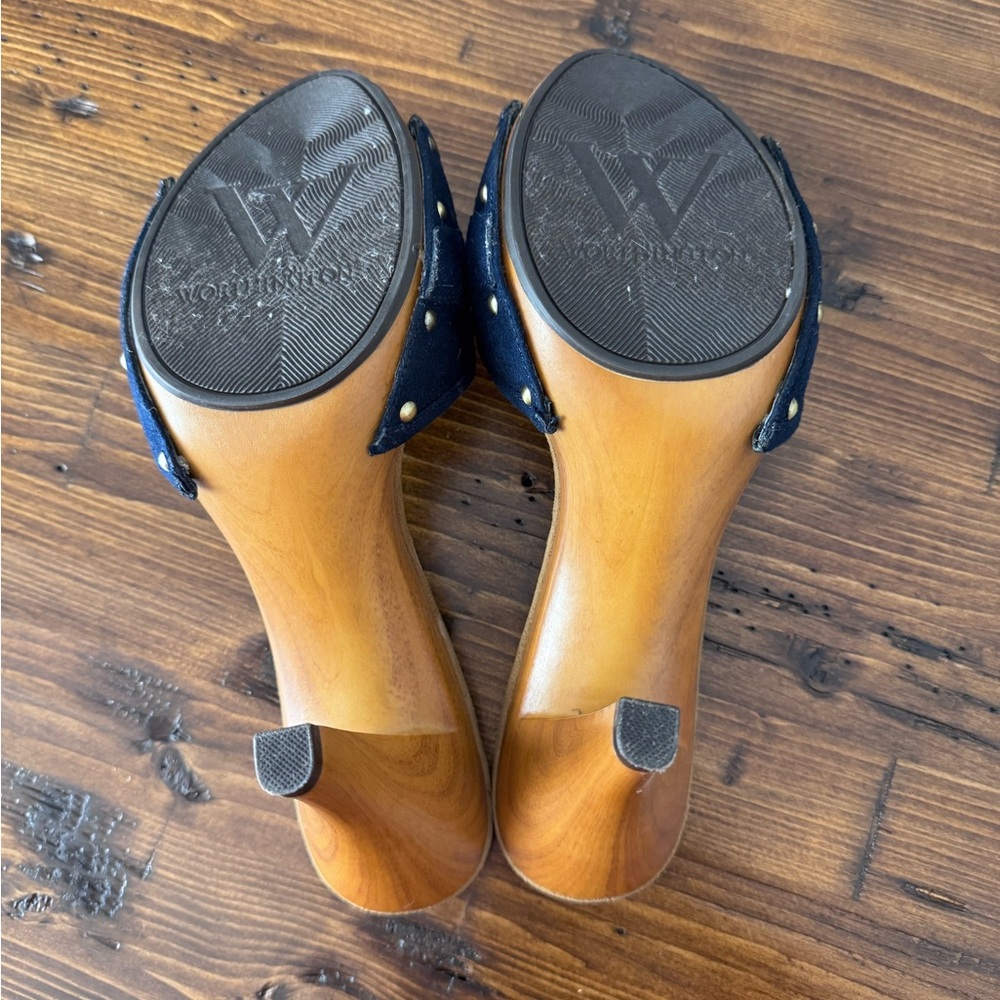 Worthington Navy and Tan Slide Sandals - Picture 9 of 10